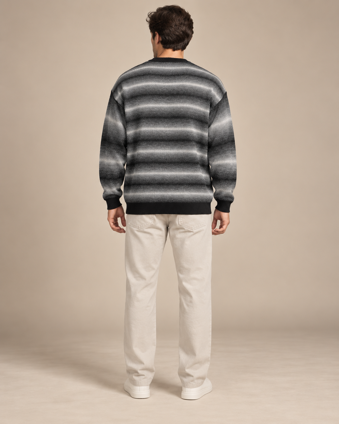 Gradient Knit Crewneck Sweater – Black & Grey